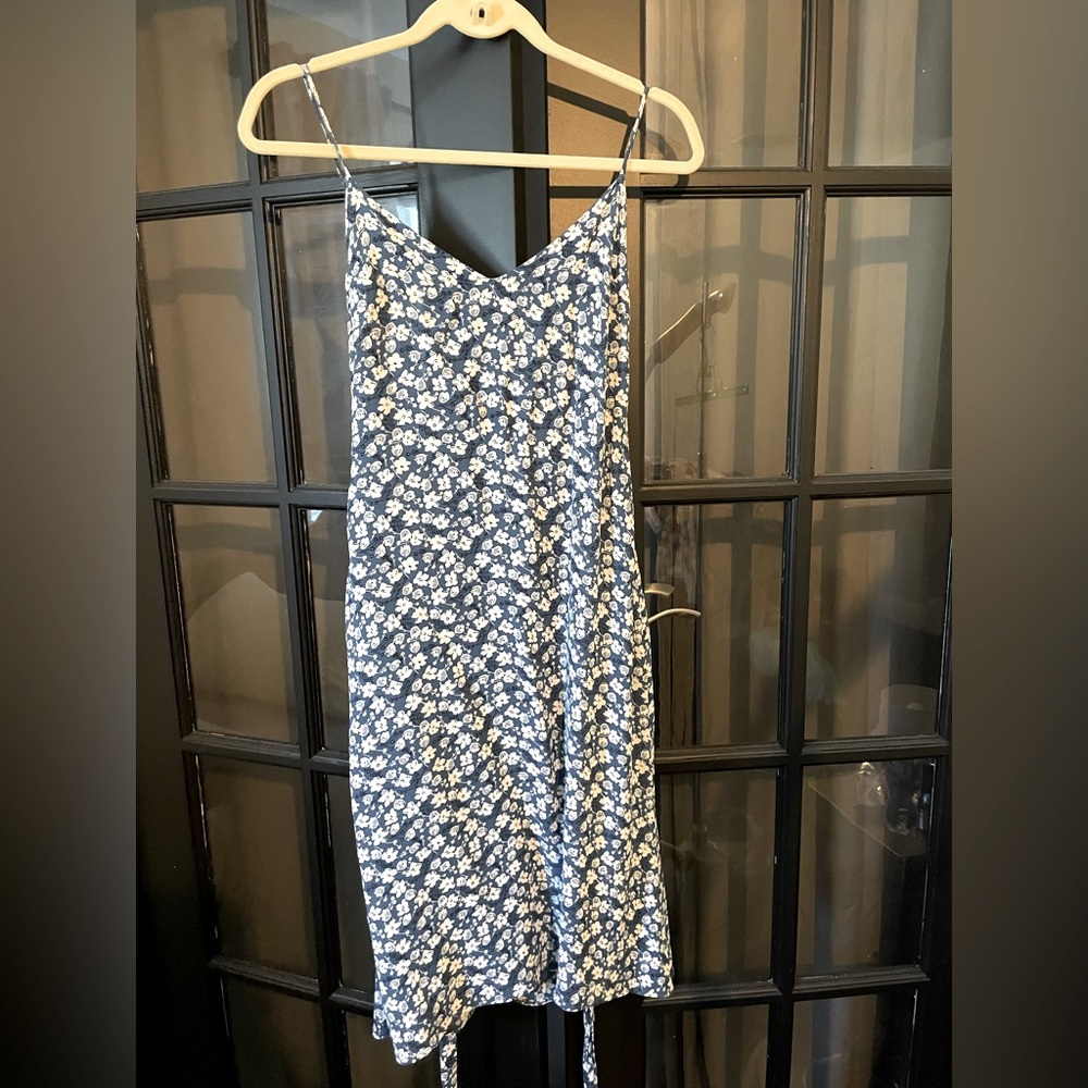 Blue summer reformation dress petit size 6
